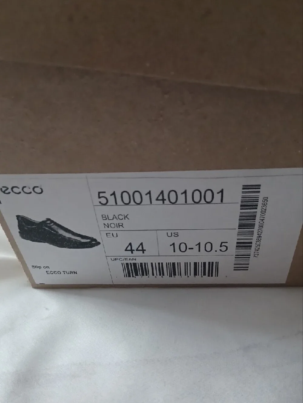 New Ecco Men’s Black Leather Slip-On Loafers